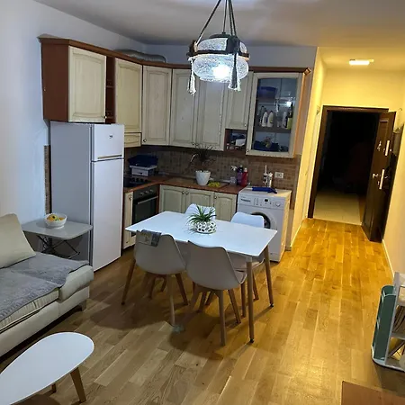 Apartamento Vacations Apartment, 50 M From The