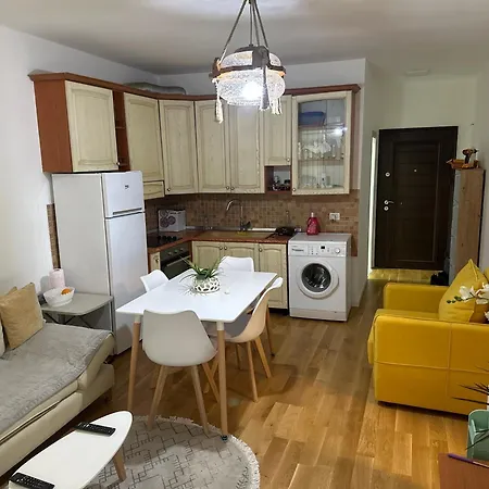 Lejlighed Vacations Apartment, 50 M From The *