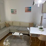 Vacations Apartment, 50 M From The Appartement